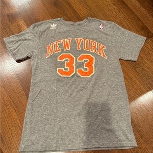Adidas NY Knicks Ewing t shirt